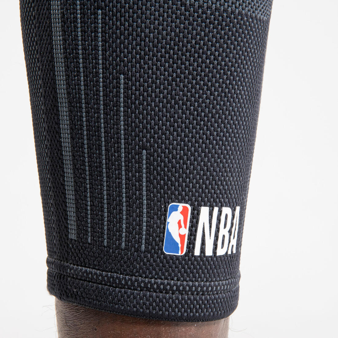 Pantorrillera de sujeción izquierda/derecha adulto NBA - Soft 300 negro - Decathlon Panama