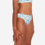 Product thumbnail 3 of 7