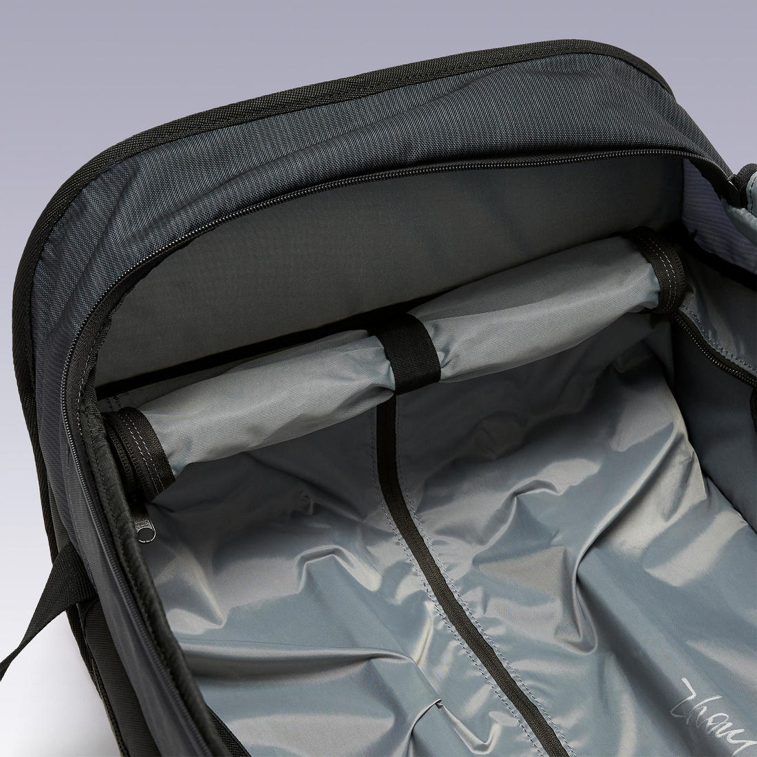 Maleta deportiva de 70 L - ESSENTIAL Negro Gris